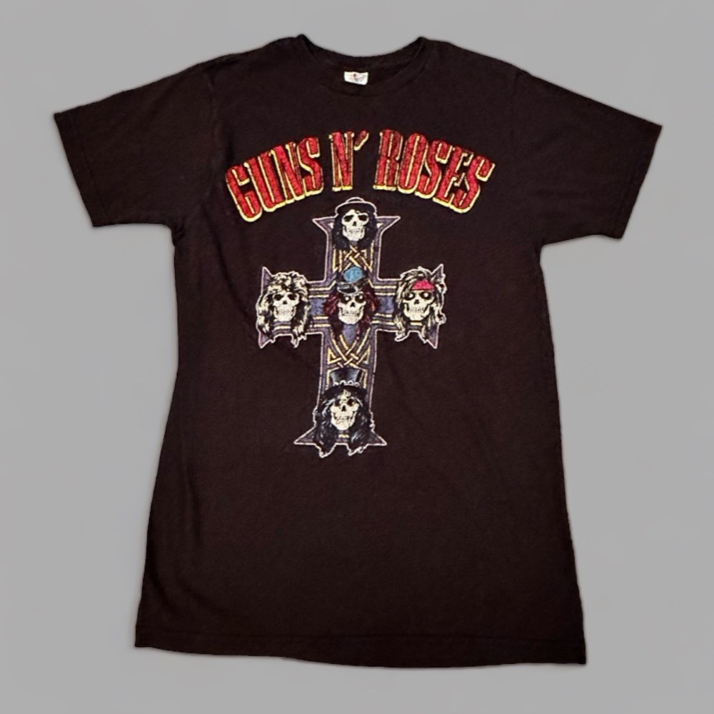 Guns N’ Roses T-Shirt. Size Medium